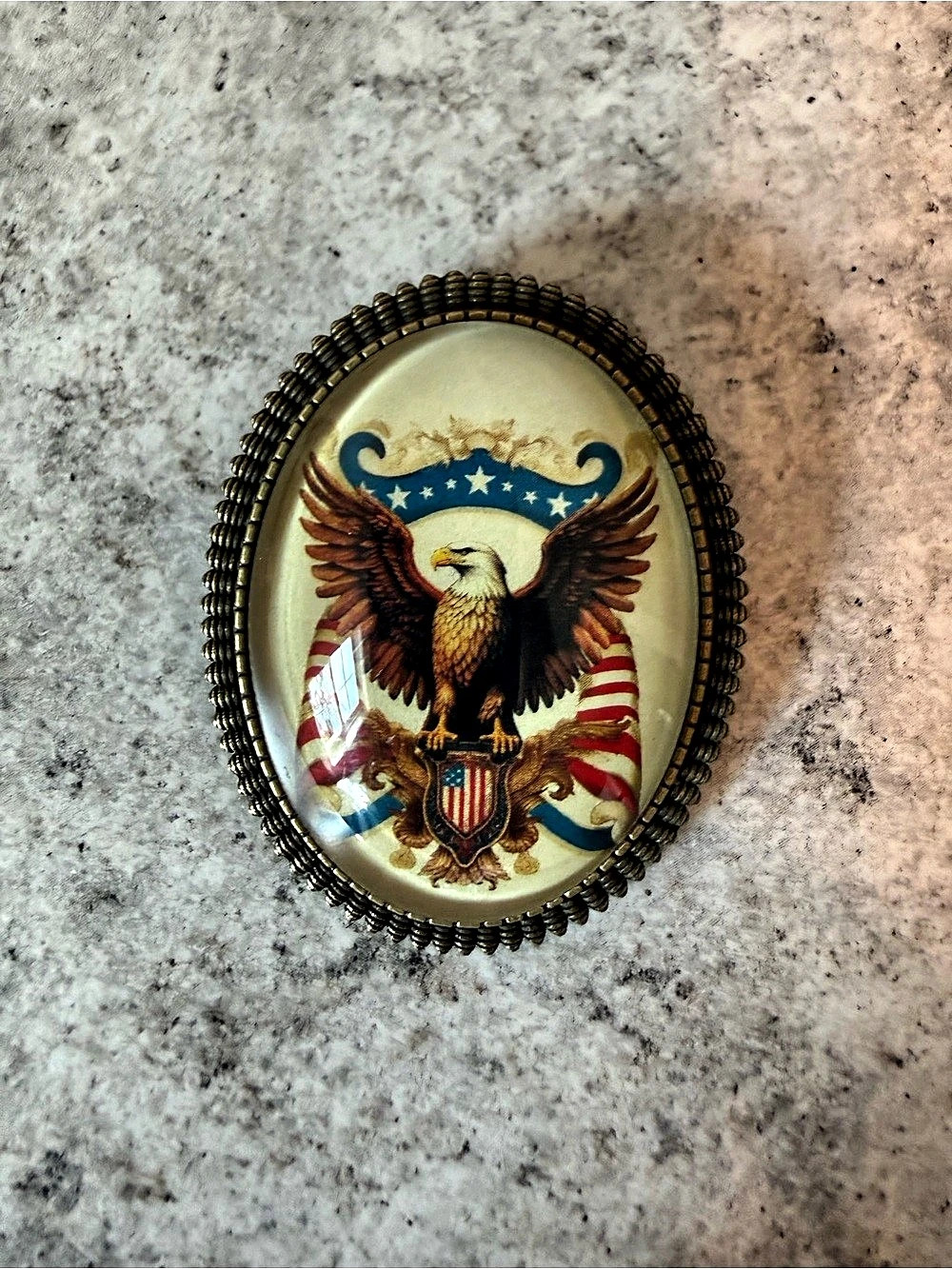 Handmade Vintage-style Eagle American Flag Oval Brooch Pin